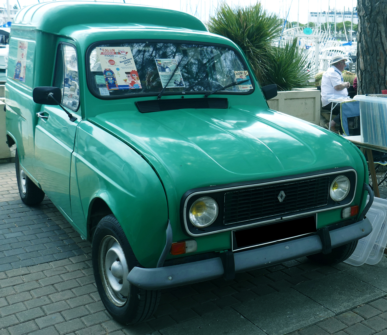 4L F4 4CV